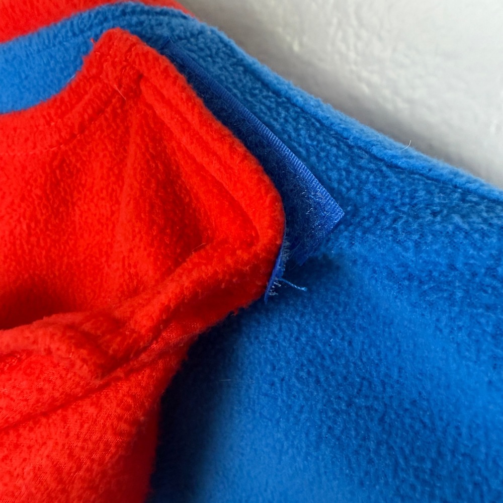 DC Comics Superman Adult M Fleece One Piece Pajamas Cape Costume with Pockets - Picture 6 of 13